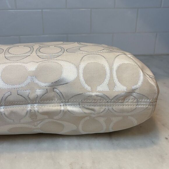 Coach Poppy Lurex Signature Jacquard Glam XL Tote Shoulder Bag - HTF - Picture 9 of 16